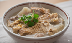 Tại sao mâm cỗ Tết miền Bắc không thể thiếu canh măng khô?