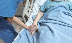 Thói quen ăn uống dịp Tết làm tăng nguy cơ viêm tụy cấp