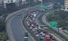 Giao thông cửa ngõ Thủ đô 'dễ thở' trong ngày cuối của kỳ nghỉ Tết Dương lịch 2026