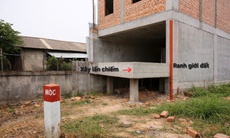 Phát hiện hàng xóm xây lấn sang đất nhà mình: Đừng nóng giận, đây mới là cách xử lý đúng nhất!