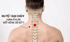 Xoa bóp bấm huyệt giúp làm ấm cơ thể, giải cảm trong mùa lạnh