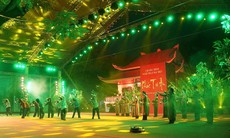 Tình quân dân trong đêm tri ân các Anh hùng liệt sĩ