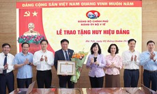 Đảng ủy Bộ Y tế tổ chức Lễ trao tặng Huy hiệu 35 năm tuổi Đảng cho Thứ trưởng Đỗ Xuân Tuyên