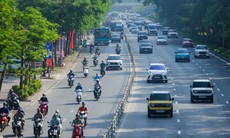 Miền Bắc vẫn nóng dù không khí lạnh tràn về