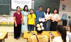 Mẹ mắc ung thư, con trai 14 tuổi mắc Down nhận hơn 73 triệu đồng hỗ trợ