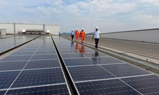 Chủ động nguồn điện, tiết kiệm chi phí với điện mặt trời mái nhà