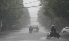 Miền Trung bước vào cao điểm mưa lớn, miền Bắc trời mát