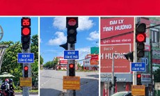 Vì sao loạt biển 'Đèn đỏ cấm rẽ phải' nền xanh ở Quảng Trị bị tháo bỏ?