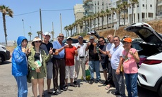 Góc biển Bat Yam và cuộc hẹn Chủ nhật của những người Việt xa xứ