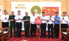 TPHCM và Quân chủng Hải quân chúc Tết Bộ Tư lệnh Vùng 5 Hải quân