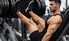 Bài tập 8 phút mỗi ngày giúp tăng cơ đùi sau tuổi 55