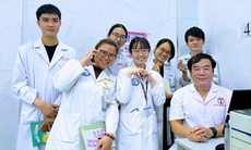 Gặp bác sĩ kể chuyện nghề bằng âm nhạc