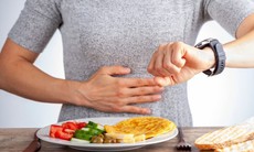 Những nguy cơ tiềm ẩn khi nhịn ăn để giảm cân 