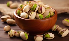 'Bí kíp' ăn các loại hạt Tết thông minh không lo mất dáng