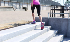 5 bài tập đơn giản với cầu thang tăng sức bền tim mạch