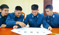 Những người lính không quân háo hức chuẩn bị cho ngày hội non sông