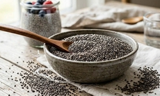 Ăn hạt chia trước hay sau khi tập để kiểm soát cân nặng tốt hơn?