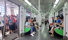 Mua vé tàu điện trên cao online: Cách đơn giản cho dân văn phòng tiết kiệm chi phí