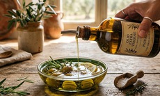 Nên ăn mấy thìa dầu ô liu nguyên chất là tốt nhất cho sức khỏe?