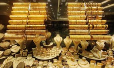 Giá vàng tuần qua: Thế giới chao đảo, trong nước rủi ro '3 tầng'