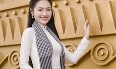 Nữ MC quê Cần Thơ vừa nhận giải tại Miss World Vietnam 2025 là ai?