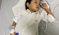 Hai mẹ con cùng mắc bệnh tan máu, bé gái 6 tuổi người dân tộc cần gấp 10 triệu đồng phẫu thuật