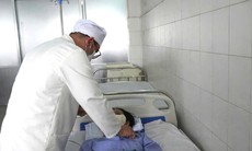 Chảy máu ồ ạt từ mũi và miệng, biến chứng nguy hiểm của ung thư vòm hầu