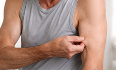 7 phút tập trên ghế giúp ngăn ngừa mất cơ tốt hơn tập tạ sau tuổi 60