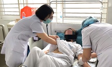 Lây sởi từ cháu gái, người phụ nữ nhập viện vì đa biến chứng