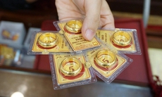 Chốt giá vàng hôm nay ngày 16/4 giảm cực mạnh