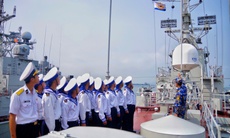 Hun đúc lòng yêu nước, niềm tự hào dân tộc cho chiến sĩ mới ở Vùng 3 Hải quân