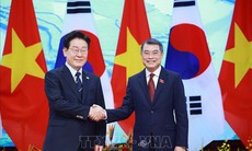 Thủ tướng Lê Minh Hưng hội kiến Tổng thống Hàn Quốc Lee Jae Myung