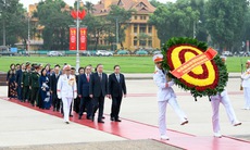 Lãnh đạo Đảng, Nhà nước viếng Chủ tịch Hồ Chí Minh và tưởng niệm các Anh hùng liệt sĩ