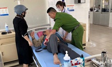 Công an Lâm Đồng liên tiếp ứng cứu người dân gặp nạn trên đường qua cơn nguy kịch