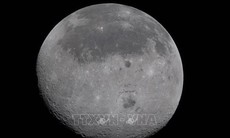 Những khoảnh khắc đáng chú ý trong chuyến bay quanh Mặt Trăng của Artemis II