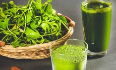 Một loại rau mọc dại, rất nhiều trong mùa hè, có tác dụng làm đẹp không ngờ