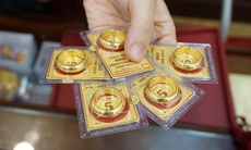 Chốt giá vàng hôm nay ngày 1/5 đột ngột giảm cực mạnh