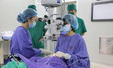 Lần đầu tiên ghép giác mạc từ người hiến chết não tại BVĐK Quảng Ninh