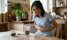 Hạt chia tốt nhưng có người bị đầy bụng, khó tiêu sau ăn, vì sao?