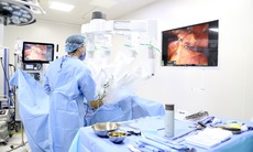 Cụ ông 74 tuổi vẫn quyết tâm chiến đấu với ung thư trực tràng