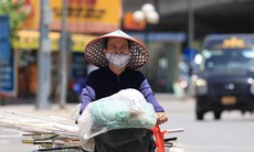 Kỷ lục nắng nóng ở Hà Nội bị phá vỡ khi nhiệt độ trạm khí tượng lên đến 41.1 độ