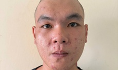 Trộm xe mô tô của cha ruột đem bán