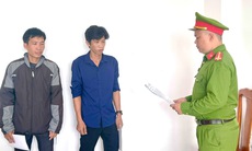 Khởi tố 2 người đàn ông đánh hàng xóm vì tiếng hát karaoke