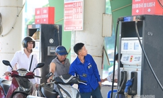 Ngày đầu xăng E10 chính thức bán ra thị trường