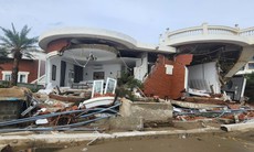 Hàng loạt villa ở Hà Tĩnh đổ sập sau bão, tỉnh giao công an trưng cầu giám định