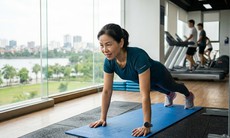 5 lý do khiến phụ nữ sau 45 tuổi dễ tăng cân, cách giữ dáng hiệu quả