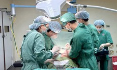 Bệnh viện Việt Nam - Thụy Điển Uông Bí cứu sống hai bệnh nhi đa chấn thương nặng