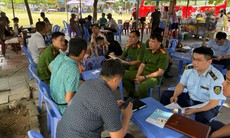 Triệu tập 2 phụ nữ thu tiền ‘mở hàng’ của du khách tại Sầm Sơn