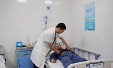 Hy hữu: Tập gập bụng, người đàn ông ngoài 40 tuổi suýt hoại tử ruột