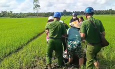 Khống chế 3 anh em phun thuốc vào công an